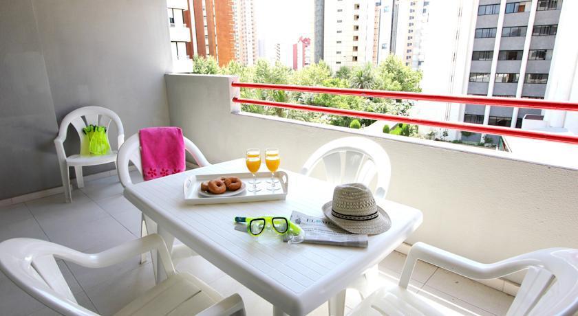 Pierre & Vacances Benidorm Levante Exteriör bild