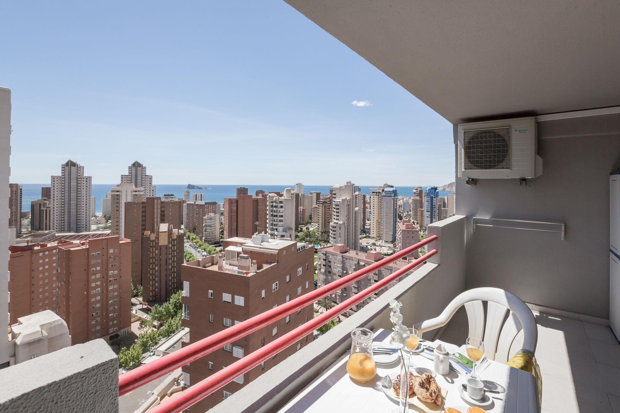 Pierre & Vacances Benidorm Levante Exteriör bild