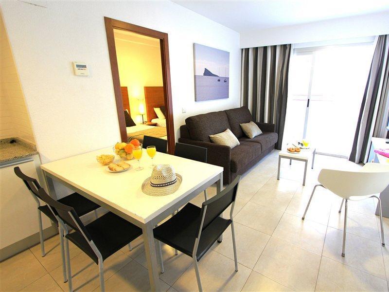 Pierre & Vacances Benidorm Levante Exteriör bild